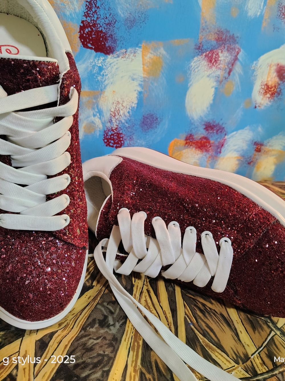 😎🔥BLONDO Burgundy Sequin Waterproof Sneakers- Women 9m